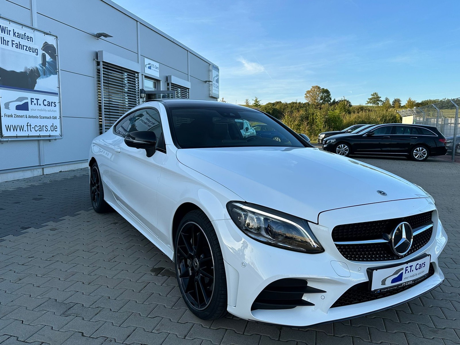 Mercedes-Benz C 400 Coupé 4Matic AMG Sportpaket Pano/Multi-LED