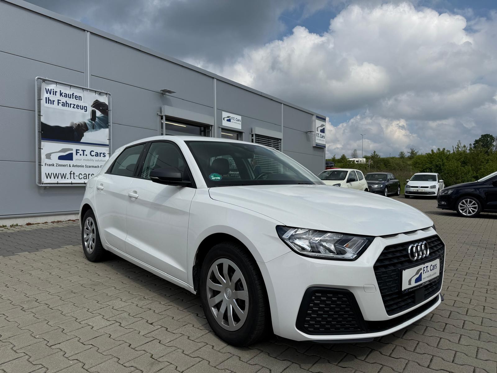 Audi A1 1.0 TSI Sportback SHZ/LM/FFB