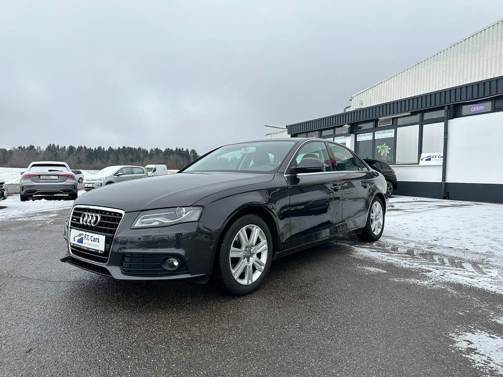 Audi A4 3.2 FSI quattro Autom. 1.Hand/Leder/Navi/SHZ
