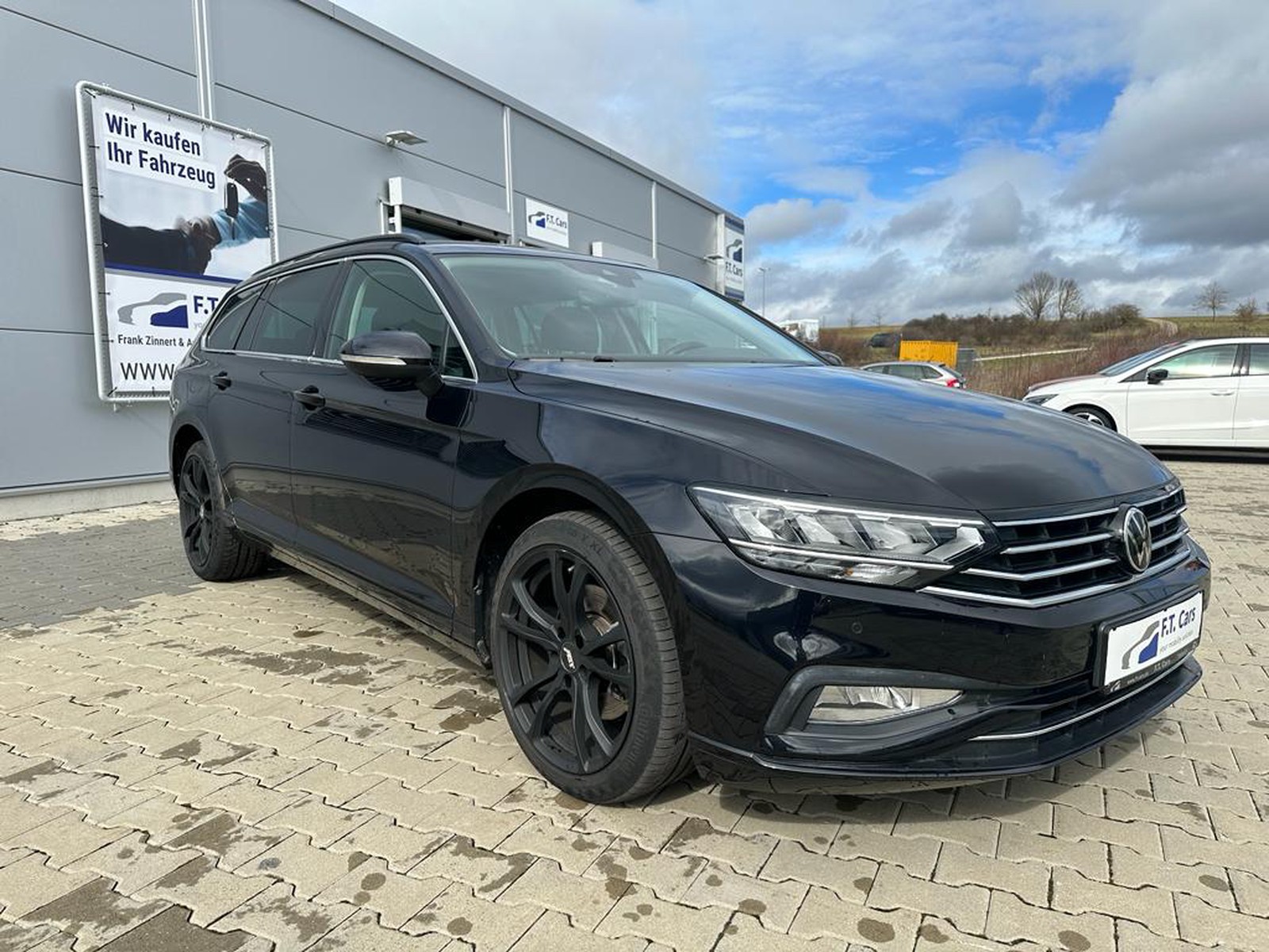 Volkswagen Passat Variant 2.0 TDI DSG BUSINESS ACC/LED/SHZ