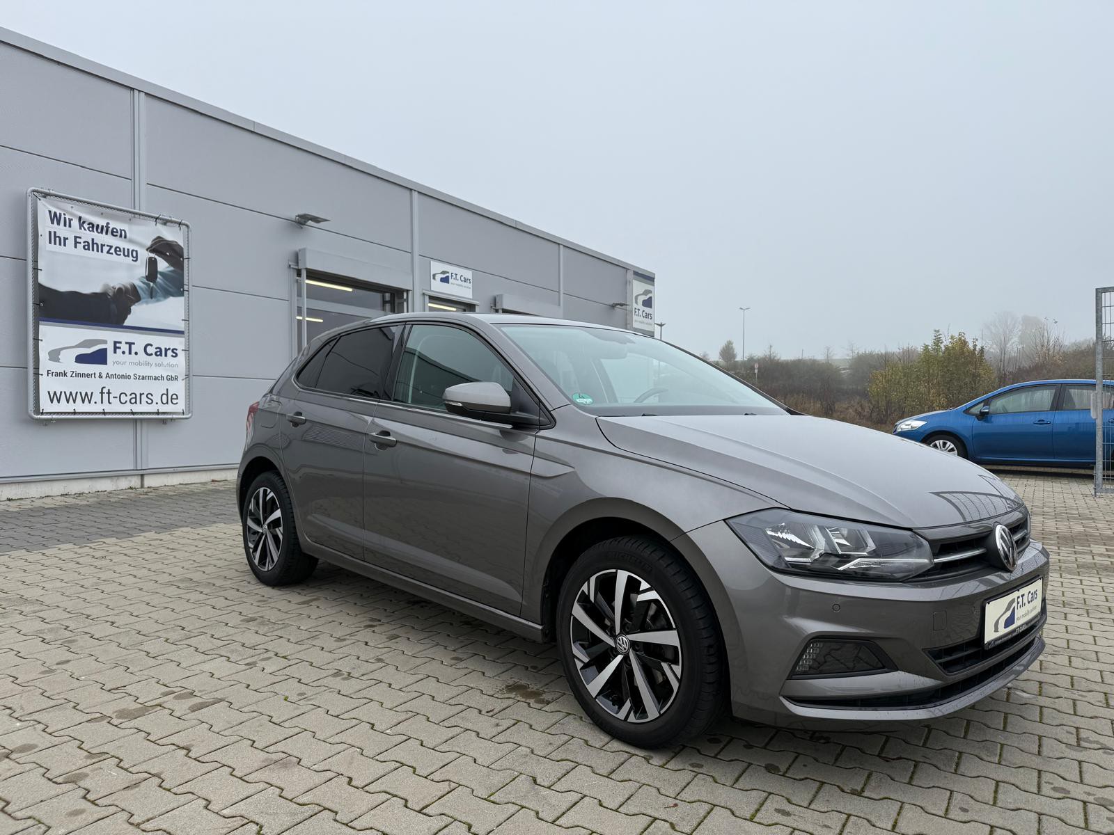 Volkswagen Polo VI 1.6 TDI DPF Navi/SHZ/AHK
