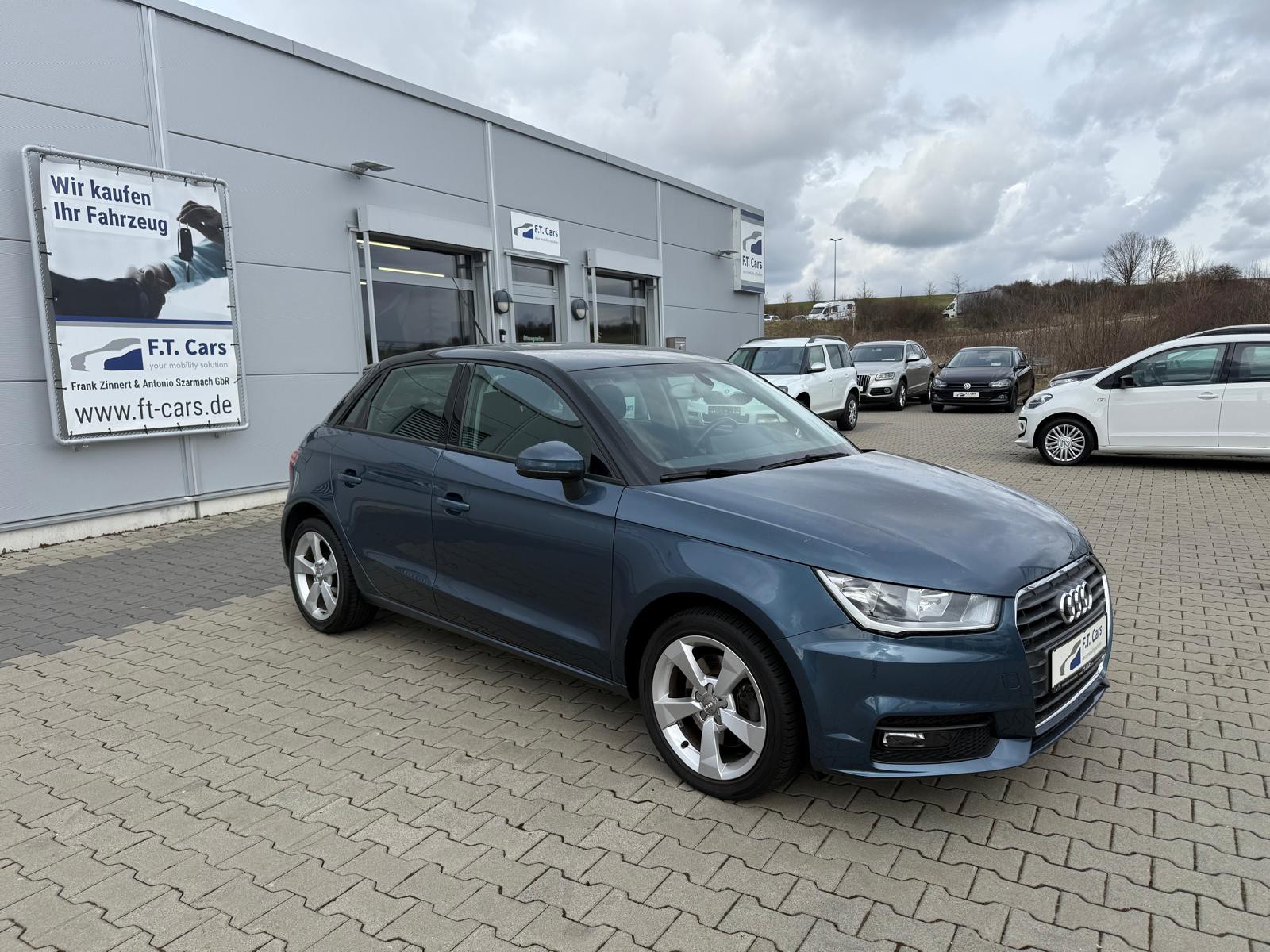 Audi A1 Sportback 1.4 TFSI PDC/SHZ/LM/S-Line