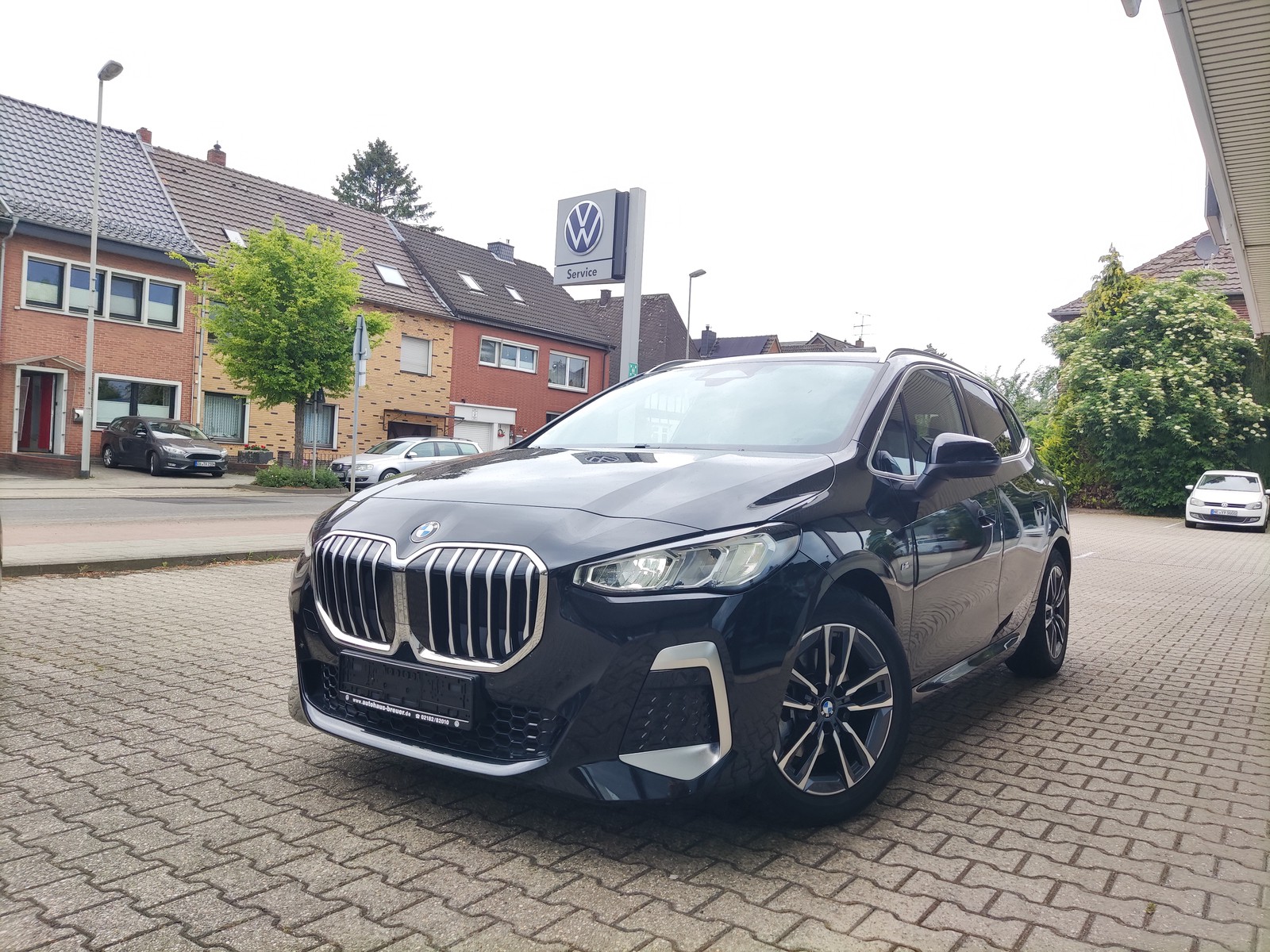 BMW 216 i M Sport PANO,NAVI,AHK,KAM,SHZ