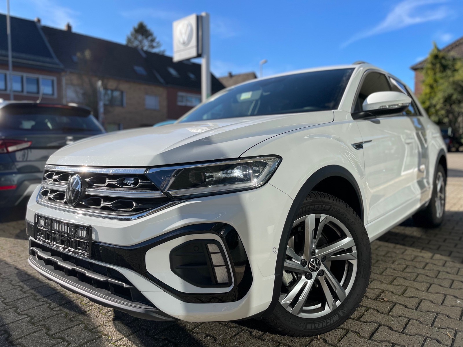 Volkswagen T-Roc R-Line,4 J. Gar,Matrix,NAVI,IQ,KAM