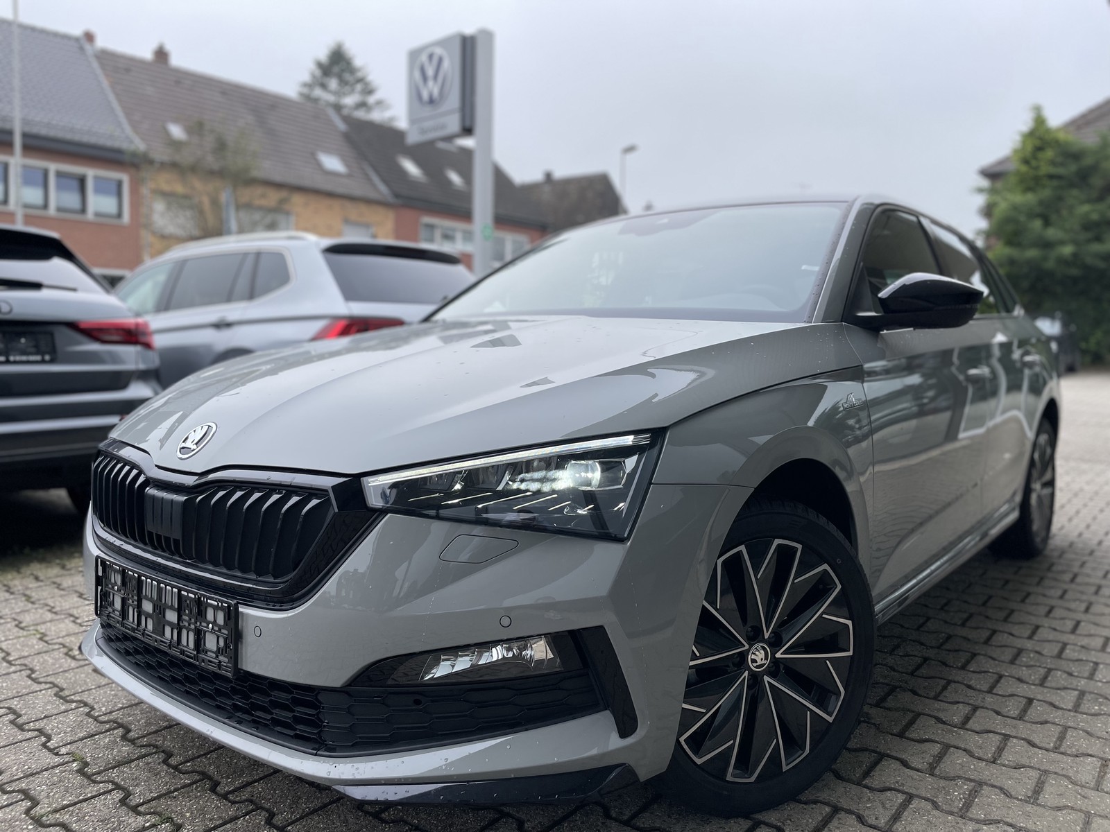 Skoda Scala Monte Carlo PANO,KAM,Voll-LED,CarPlay