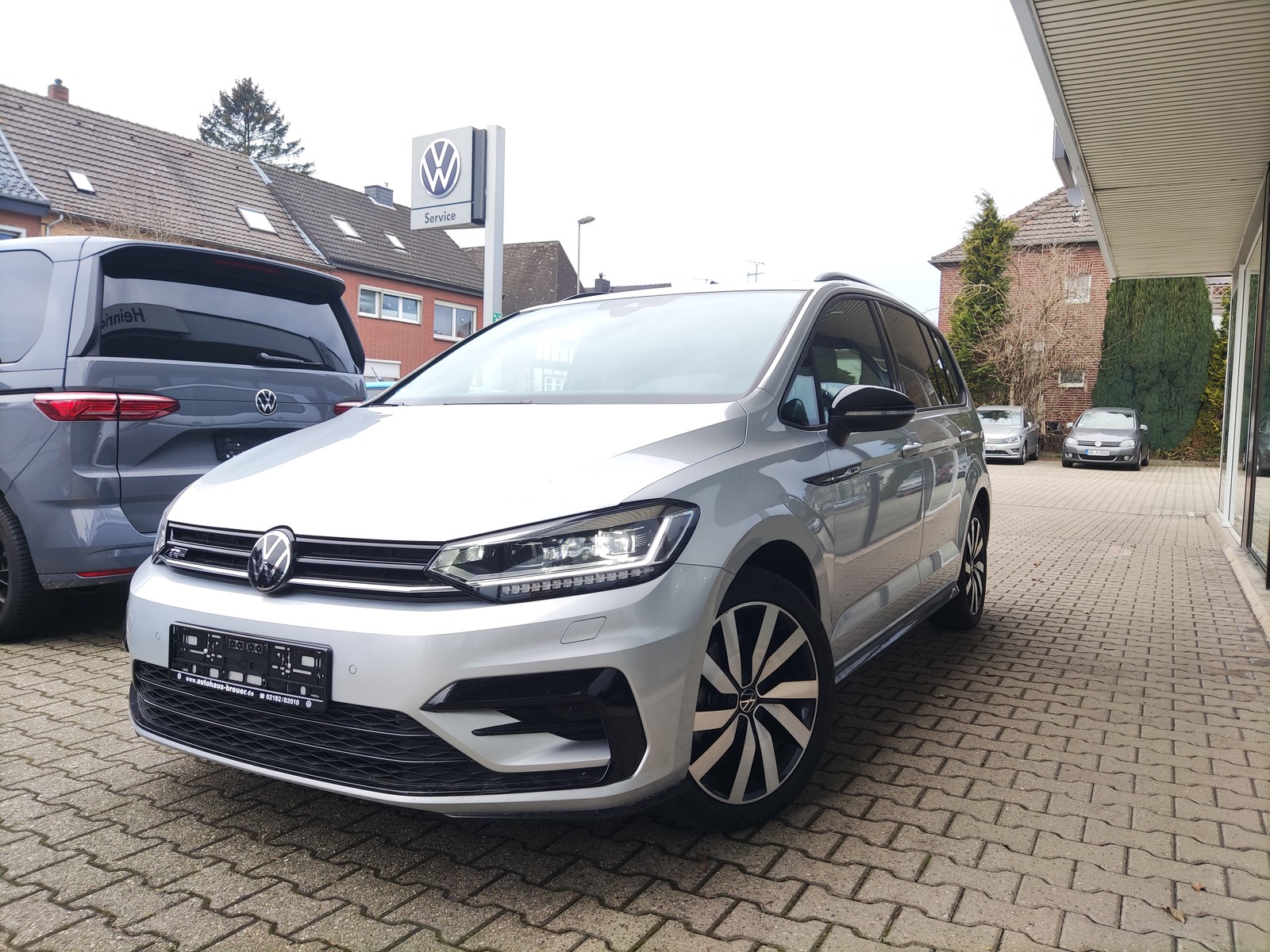 Volkswagen Touran Highline PANO,Kessy,R-Line Black,7-Sitze