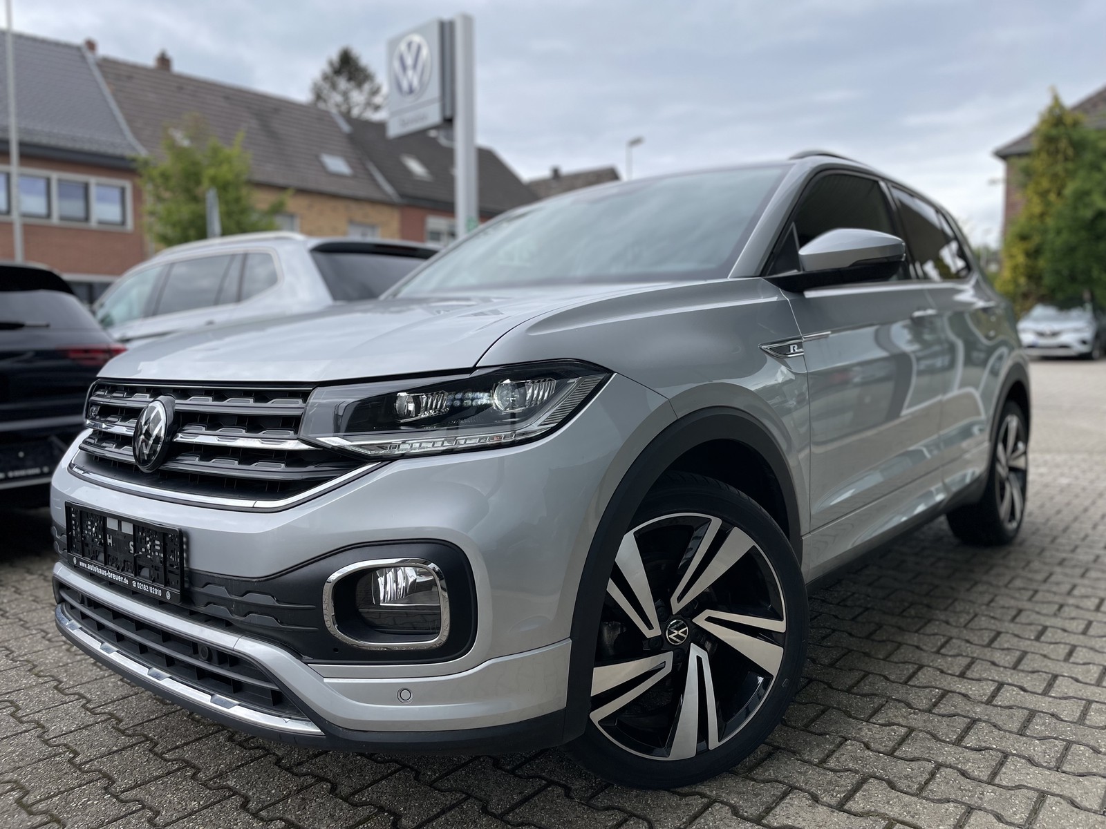Volkswagen T-Cross R-Line 4 J. Gar,KAMERA,NAVI,ACC,Ass-Pak