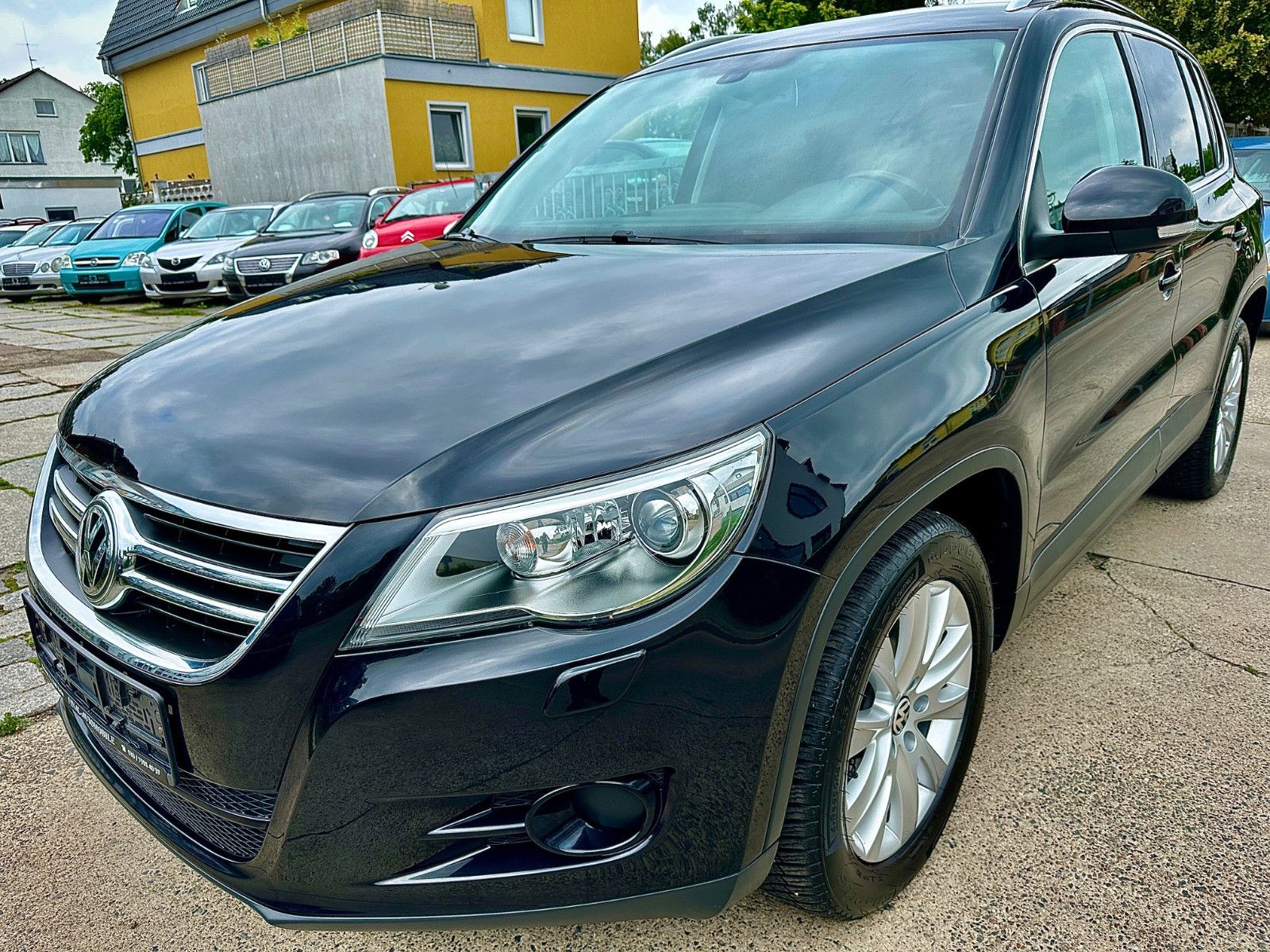 Volkswagen Tiguan 2.0 Sport & Style 4-Motion * Xenon *Leder