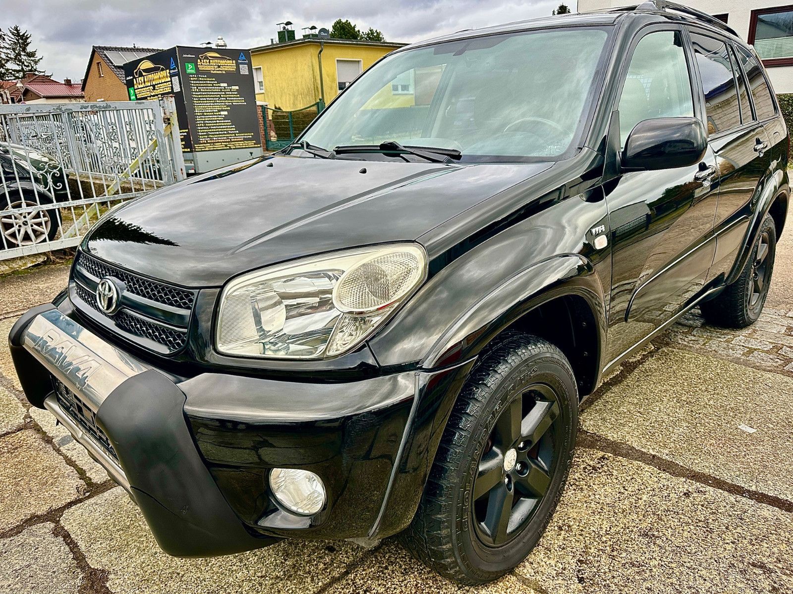 Toyota RAV4 2.0 Executive 4X4 * Automatik * Leder * SZH
