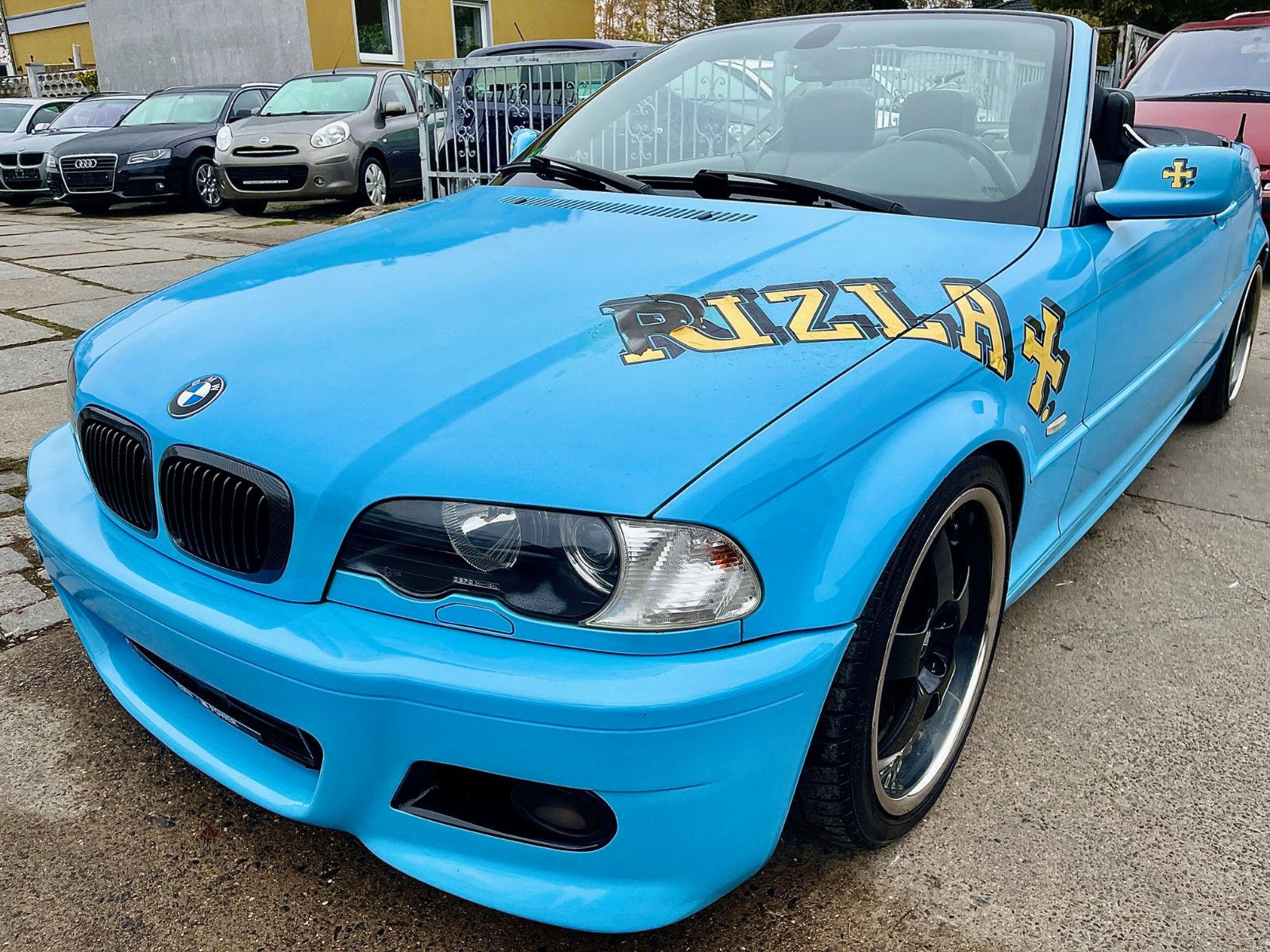 BMW 323