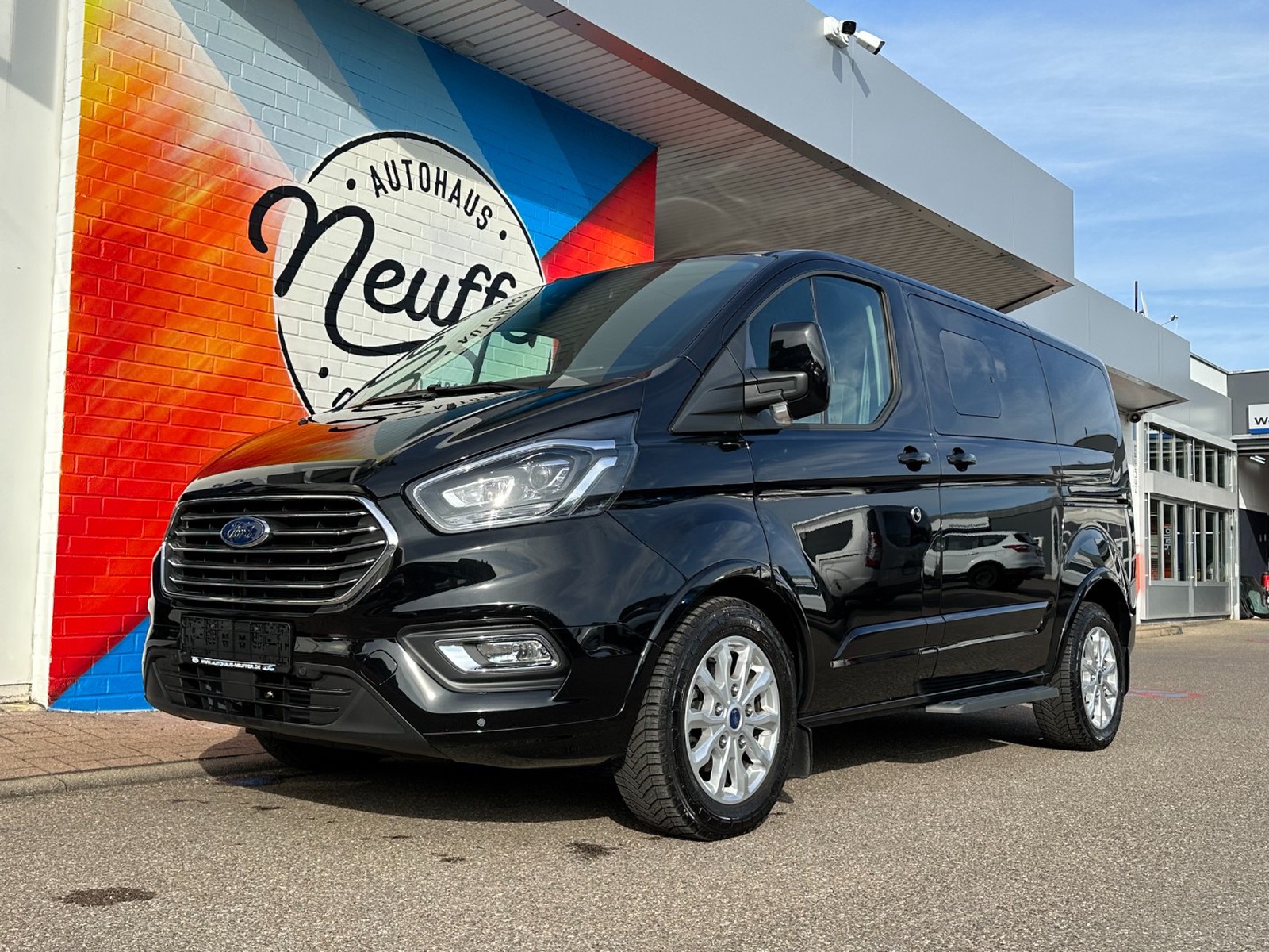 Ford Tourneo Custom Titanium L1 320/Automatik/Bi-Xenon