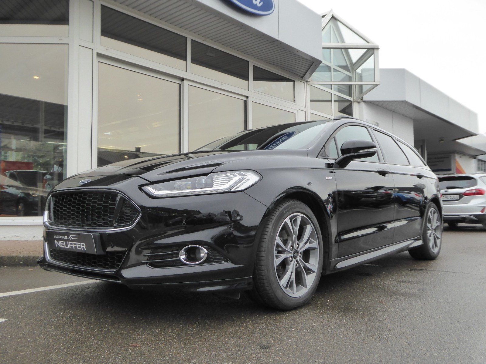 Ford Mondeo Turnier ST-Line/Automatik/LED/Navi/Rfkamera