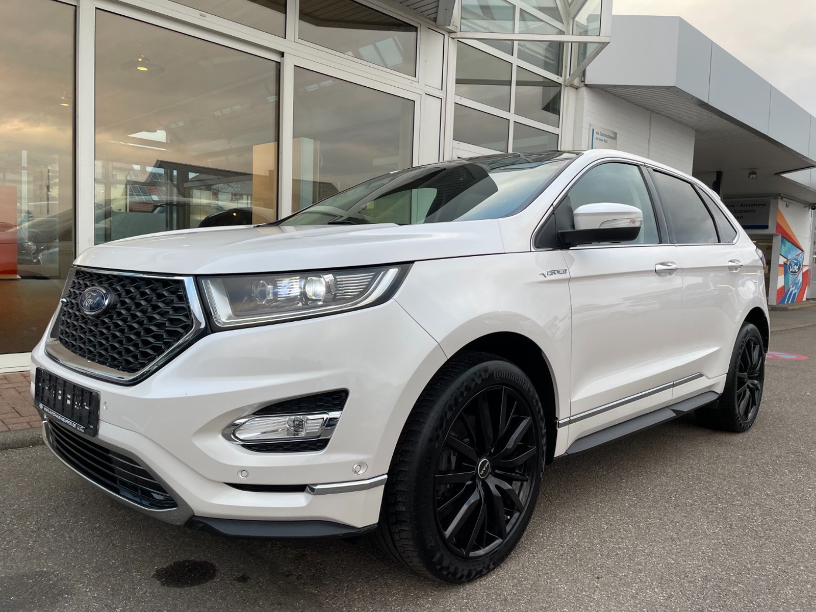 Ford Edge Vignale 4x4/Automatik/LED/Pano/ACC/AHK