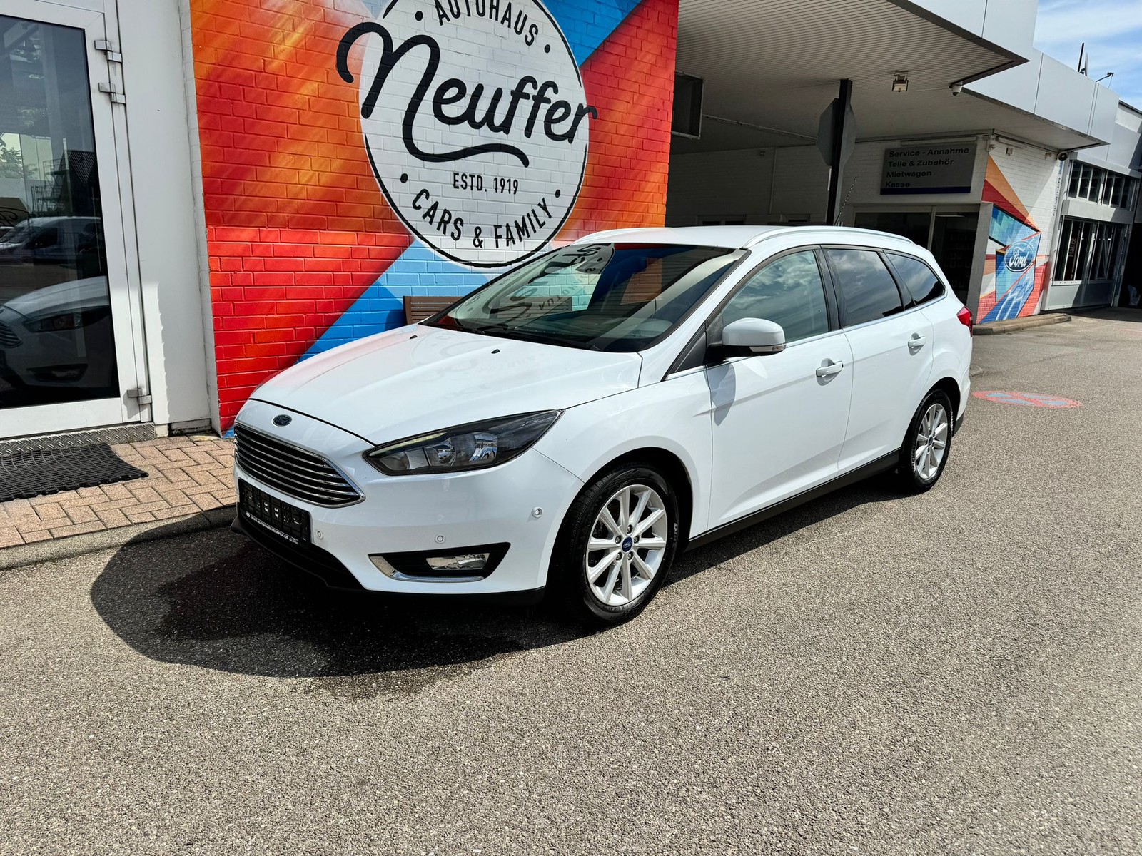 Ford Focus Turnier Titanium, SYNC3, Key-Free, Apple-Carplay, Android Auto,