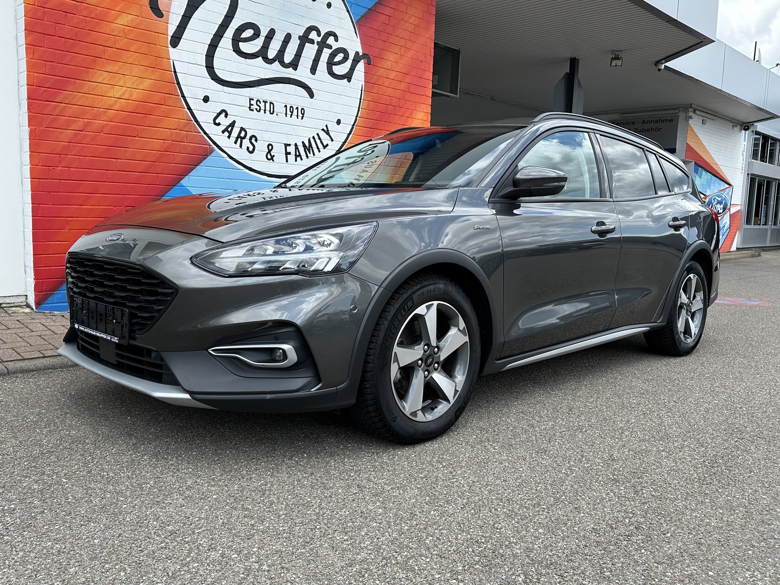 Ford Focus Turnier Active/Automatik/LED/AHK abnehmbar