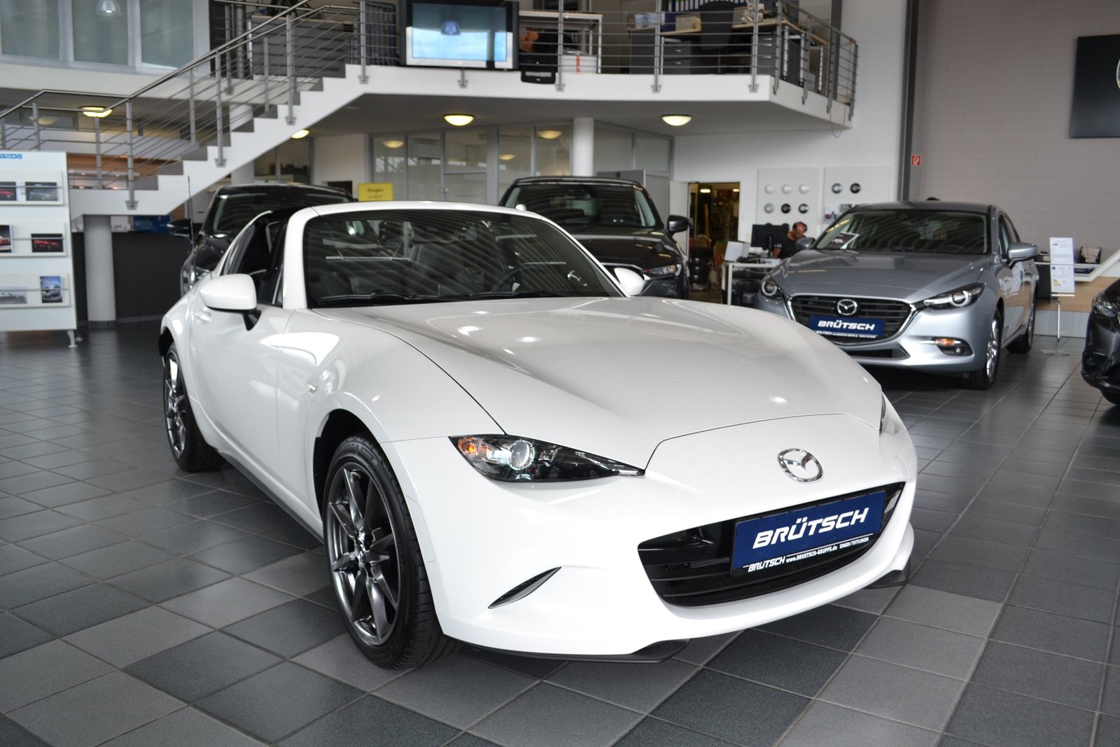 Mazda Mx 5 Rf Skyactiv G 160 6ag Al Sports Nav Vorfuhrfahrzeug Kaufen In Singen Preis Eur Int Nr 4287 Verkauft