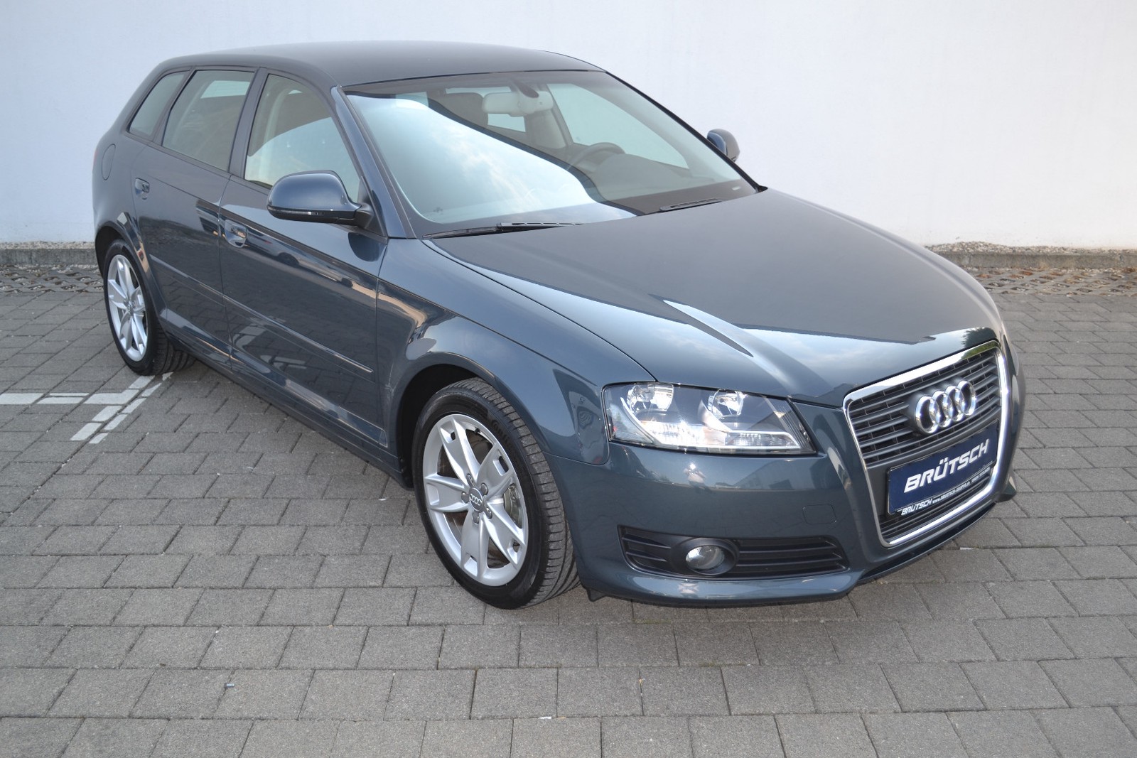 Audi A3 Sportback 1 4 Tfsi Ambition Klima Pdc Gebraucht Kaufen In Singen Preis 90 Eur Int Nr 1276 Verkauft