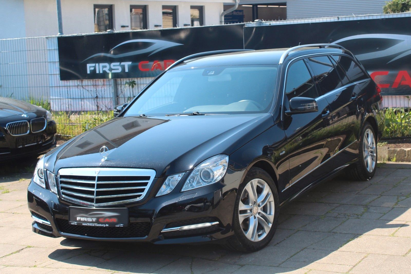 Mercedes-Benz E 200 T CDI BlueEfficiency Avantgarde*AHK*BIXEN*