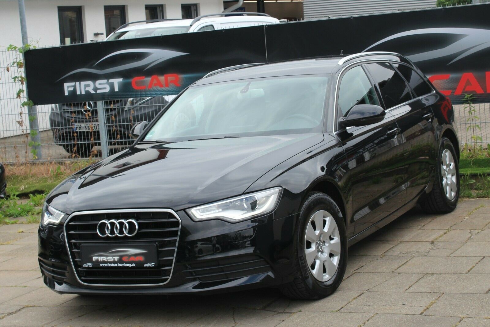 Audi A6 Avant 2.0 TDI*NAVI*PDC*BIXENON*SHZ*TEMPOMAT*