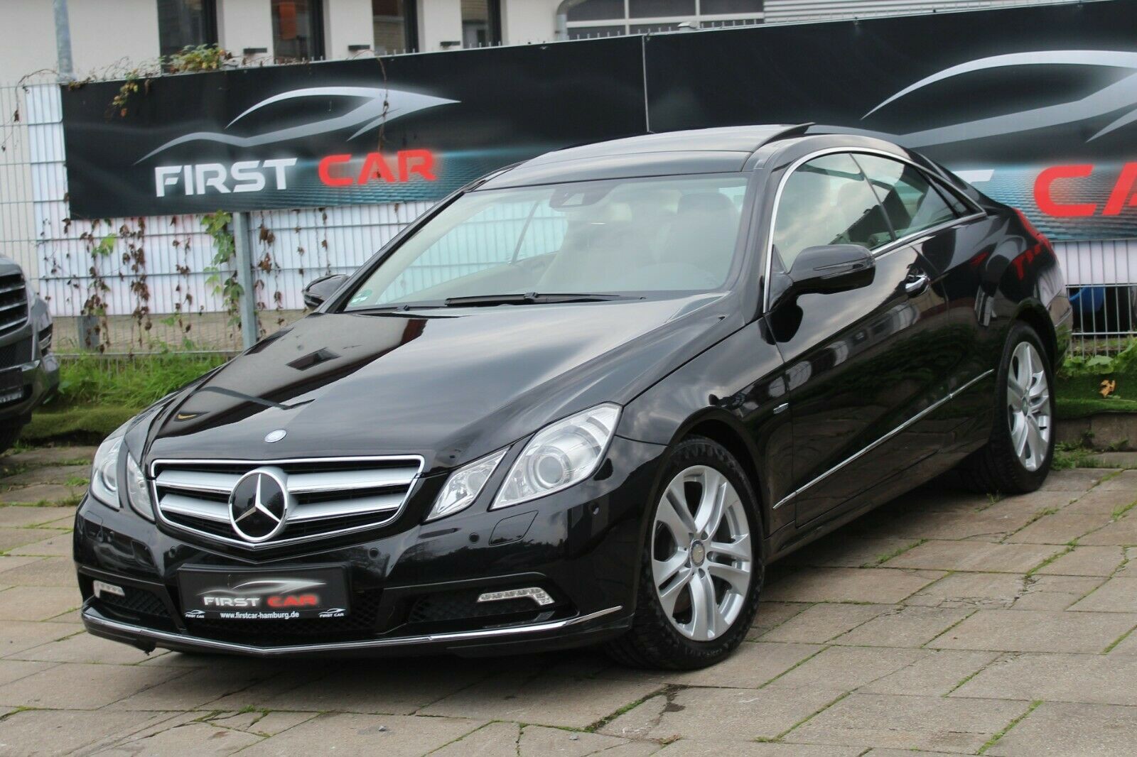 Mercedes-Benz E 350 CDI BlueEfficiency 7G-Tronic*PANO*KEYGO*F1