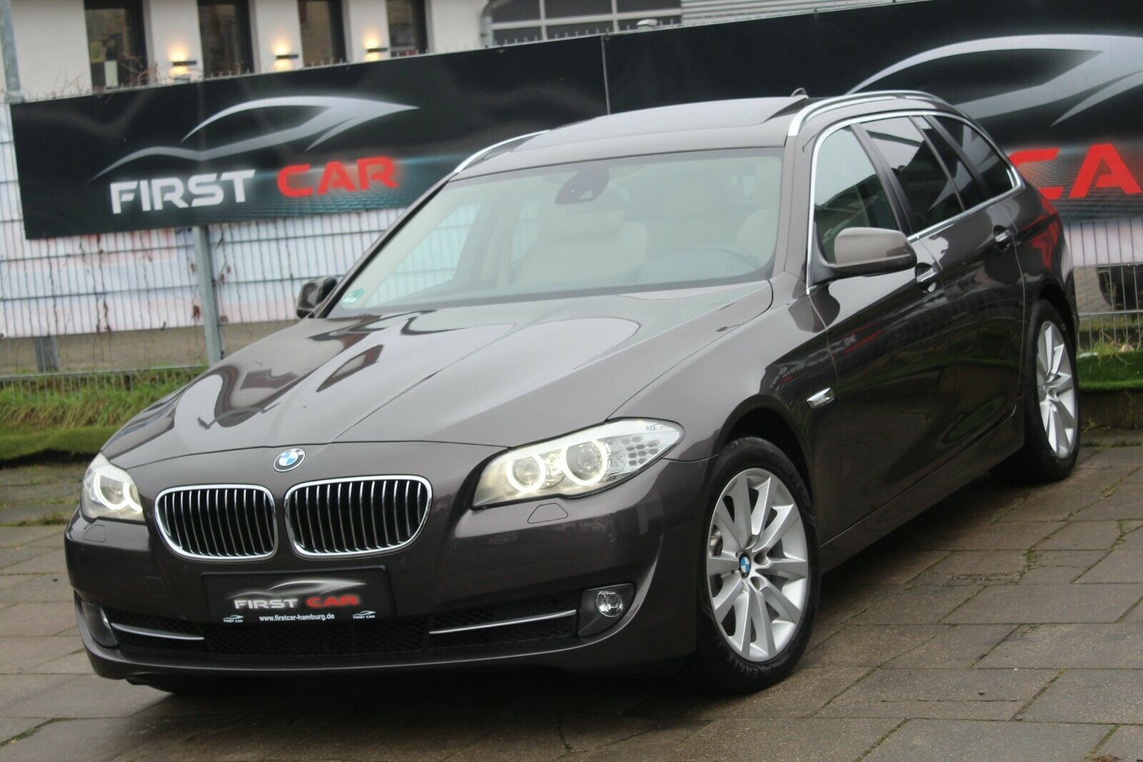 BMW 525d Touring Aut.*PANO*HEADUP*KEYLESS*MEMORY*