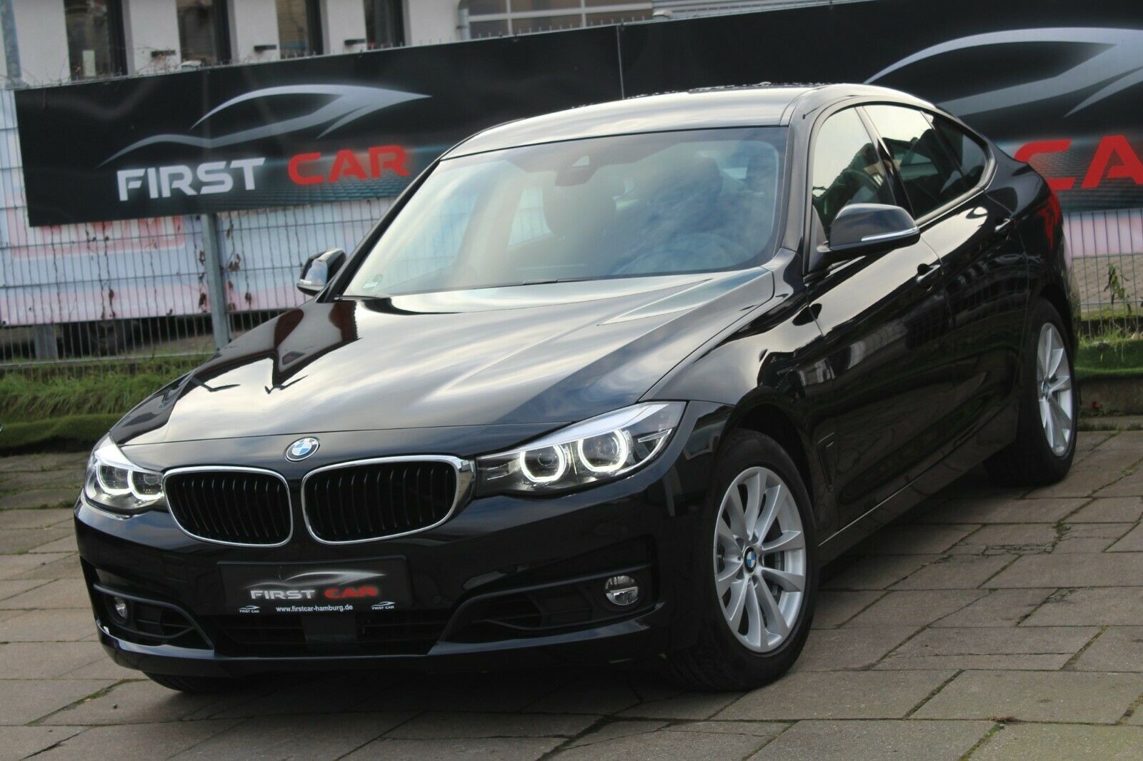 BMW 320i Gran Turismo xDrive Advantage Aut. LED*NAVI