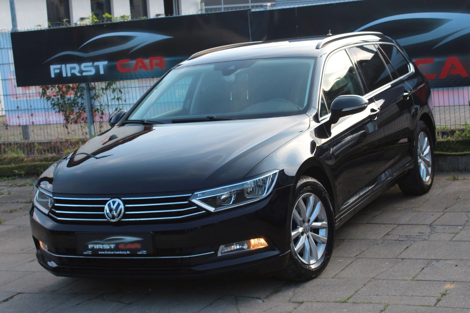 Volkswagen Passat Variant 2.0 TDI Comfortline BMT*AHK*NAVI*