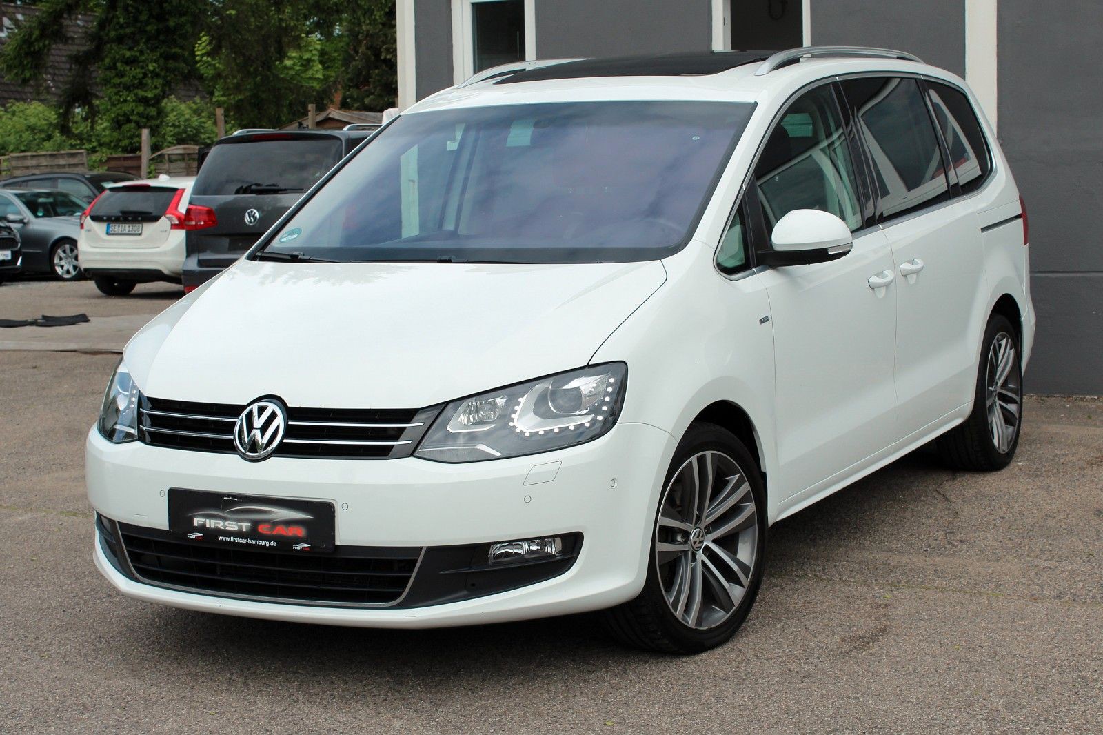 Volkswagen Sharan 2.0 TDI Cup BMT 7-Sitzer|PANO|AHK|1-HAND|