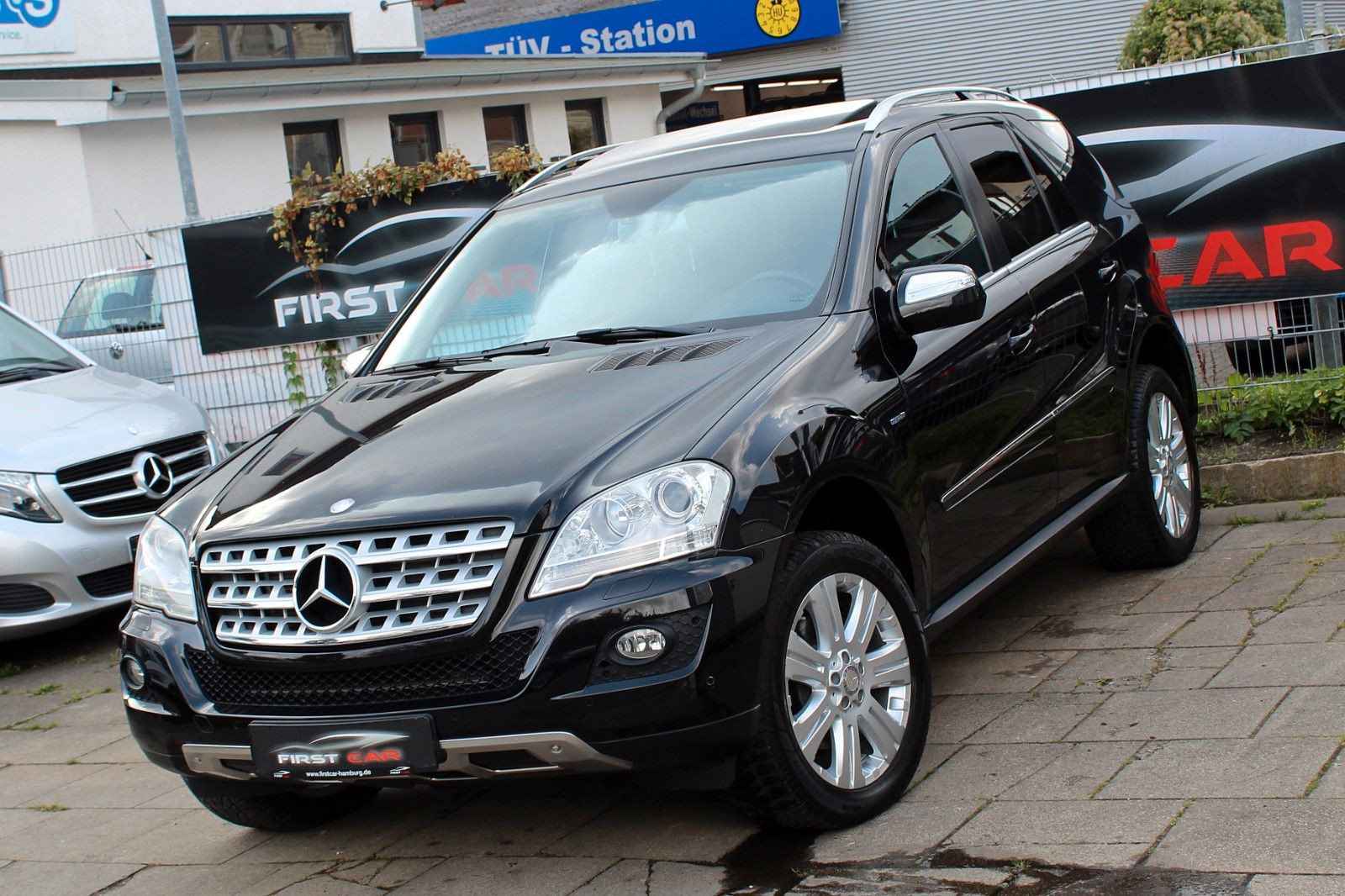 Mercedes-Benz ML 350 CDI BlueTec 4Matic*7G-TRONIC*AHK*SCHIEBD*
