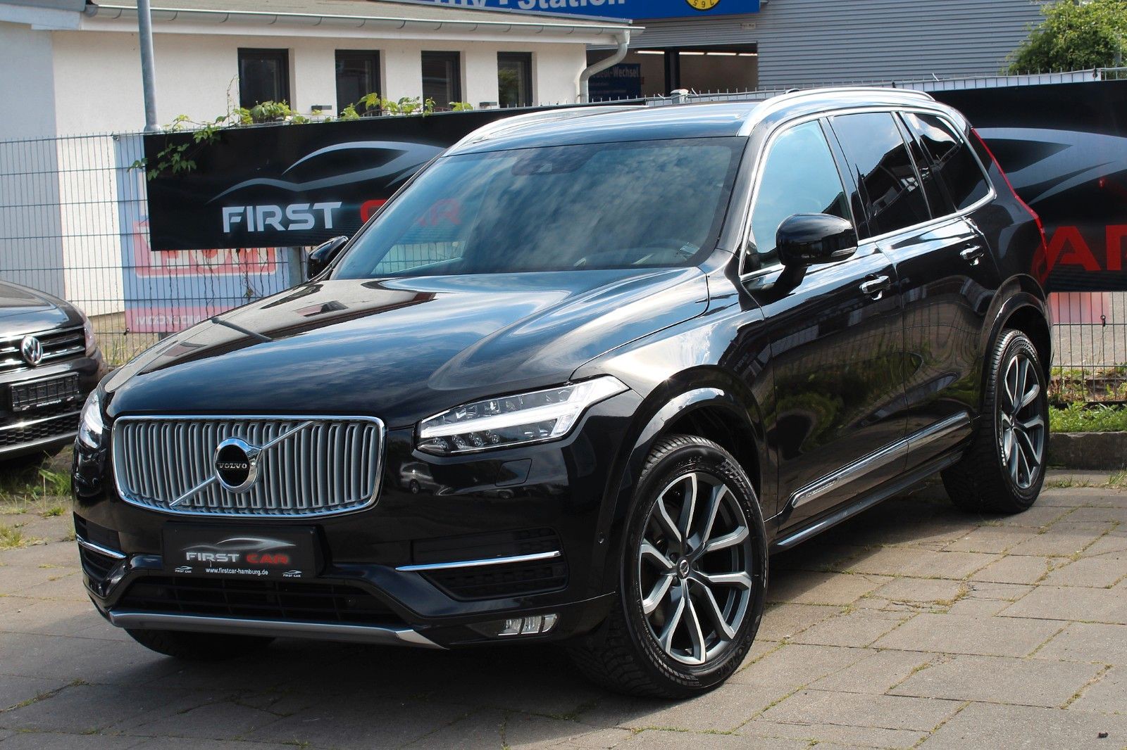 Volvo XC90 2.0 Inscription 7-Sitze*AHK*1HD*MEMORY*HUD*