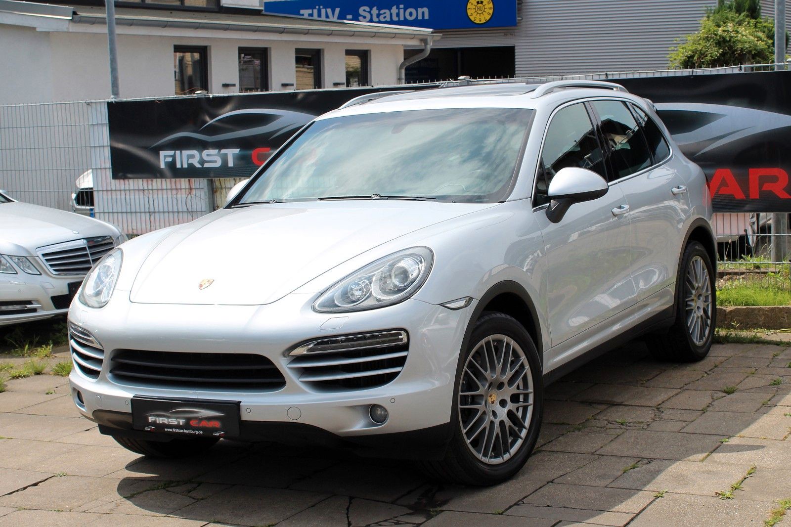 Porsche Cayenne Diesel*PANO*KAMERA*BIXENON*NAVI*SHZ*