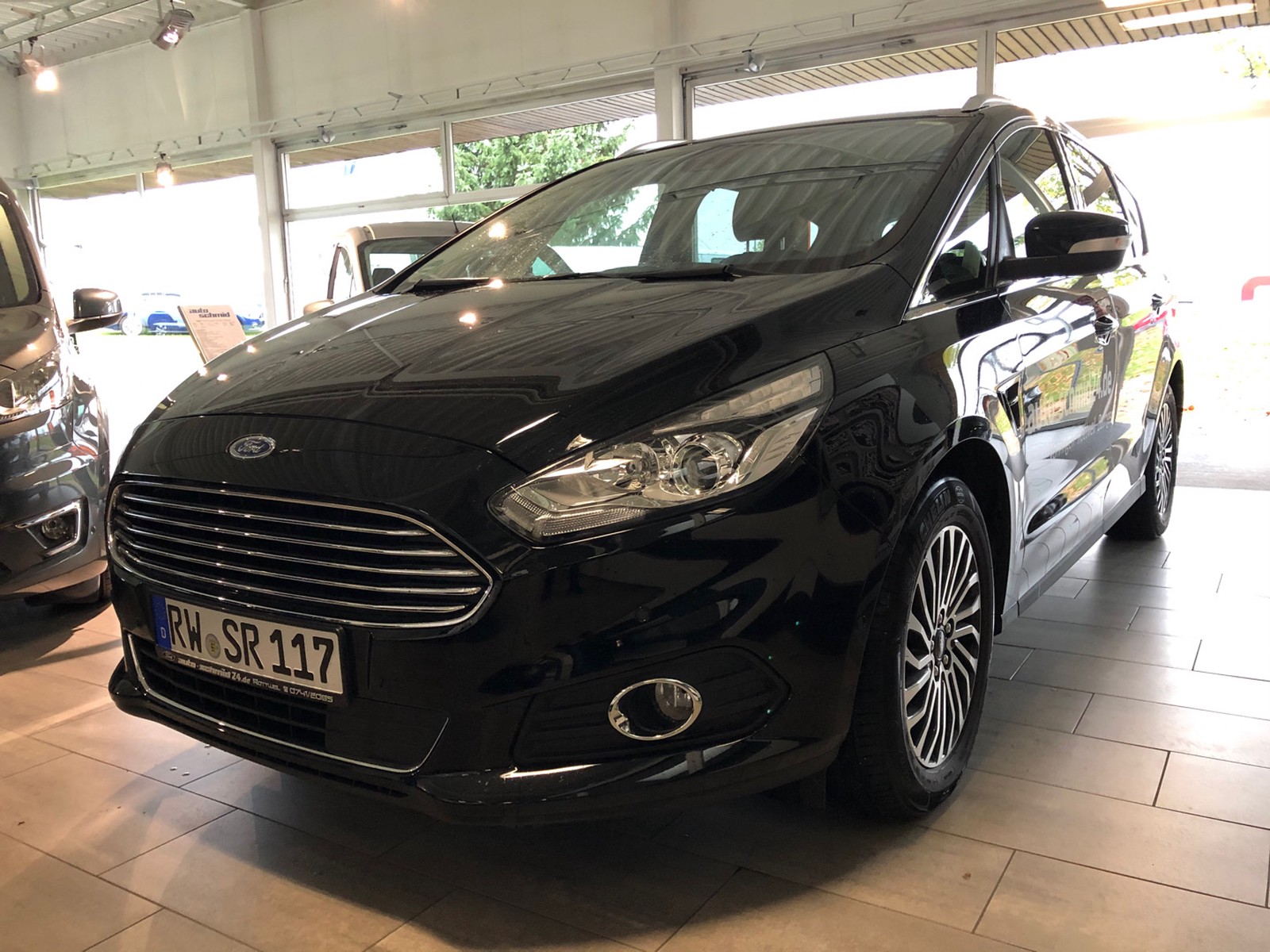 Ford S-MAX Titanium