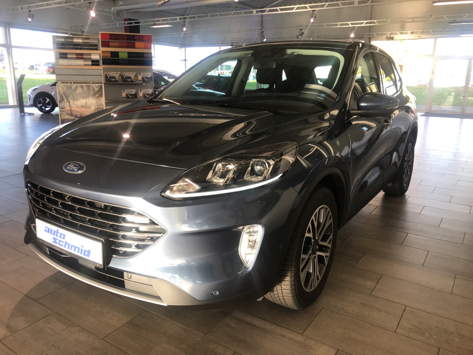 Ford Kuga Plug-In Hybrid Titanium