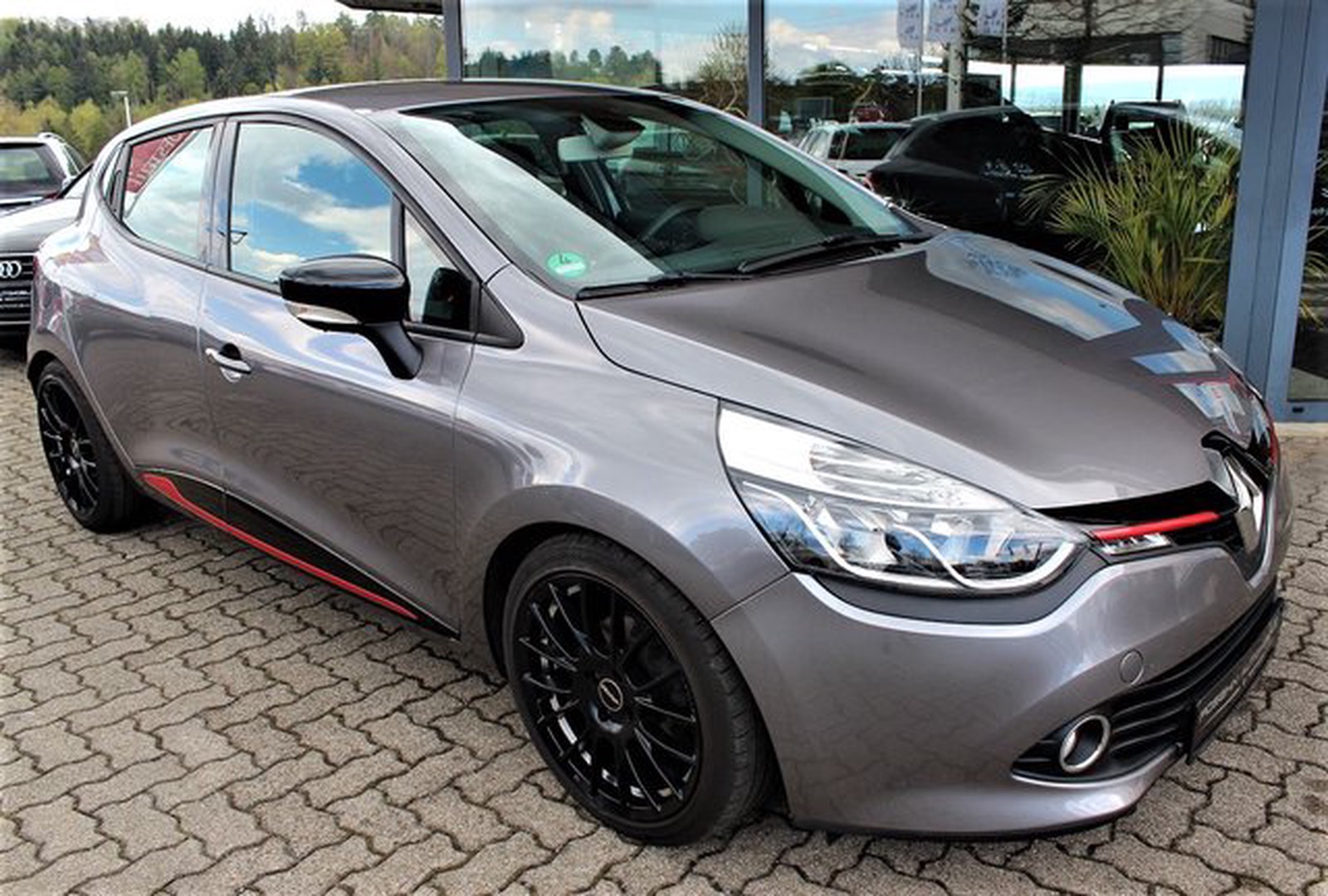 Renault Clio Iv Luxe Energy Tce 90 Navi Keyless Go 17alu Gebraucht Kaufen In Hechingen Bechtoldsweiler Preis 9450 Eur Int Nr 904 Verkauft