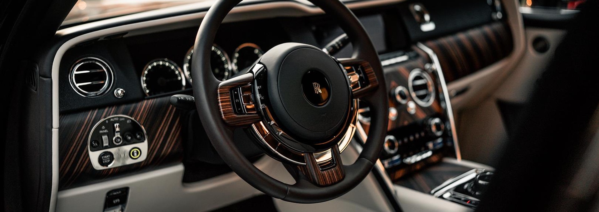 King Lion Cars | Exklusive Gebrauchtwagen kaufen Berlin