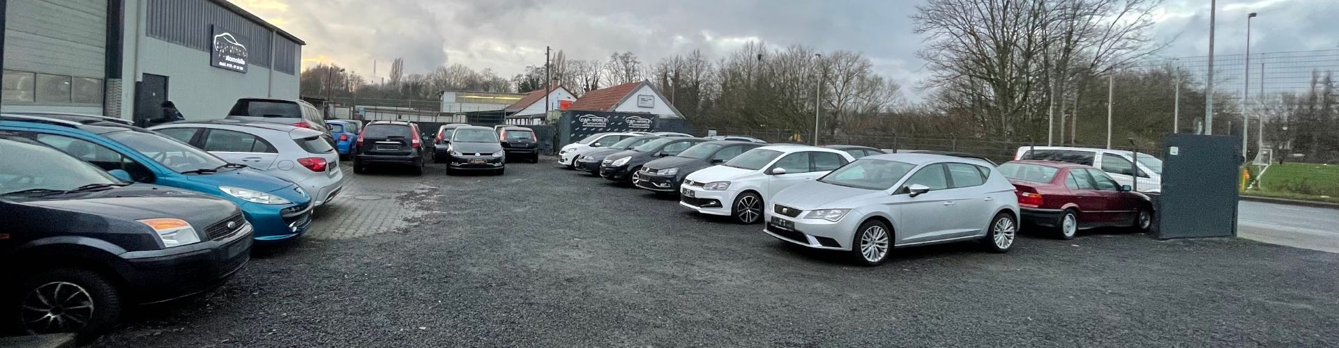 Car World Automobile | Gebrauchtwagen händler