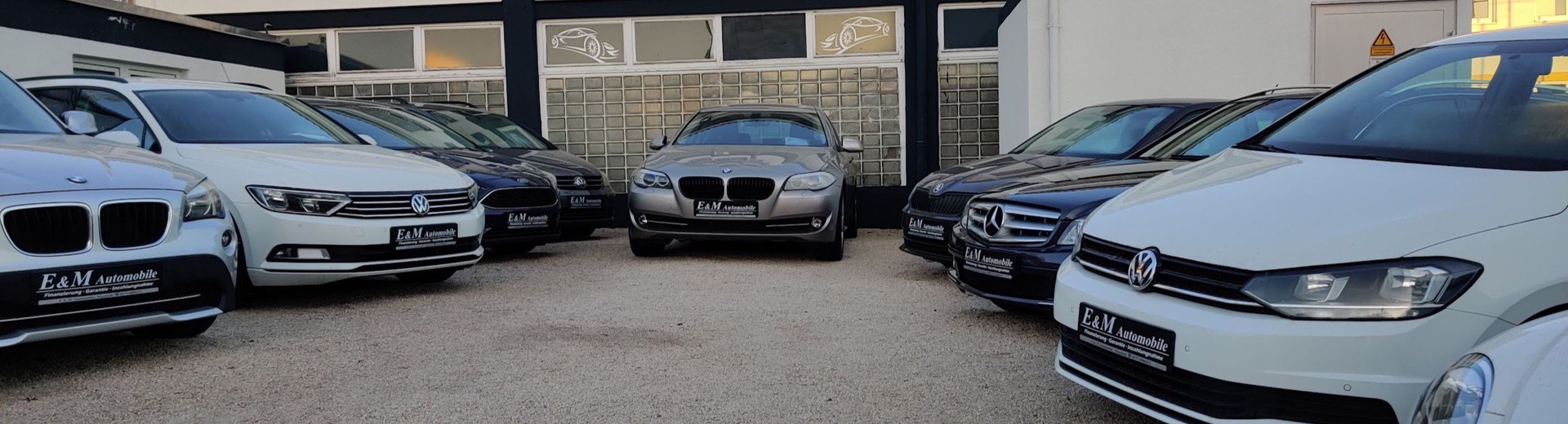 E&M Automobile | Händler für exklusive Fahrzeuge