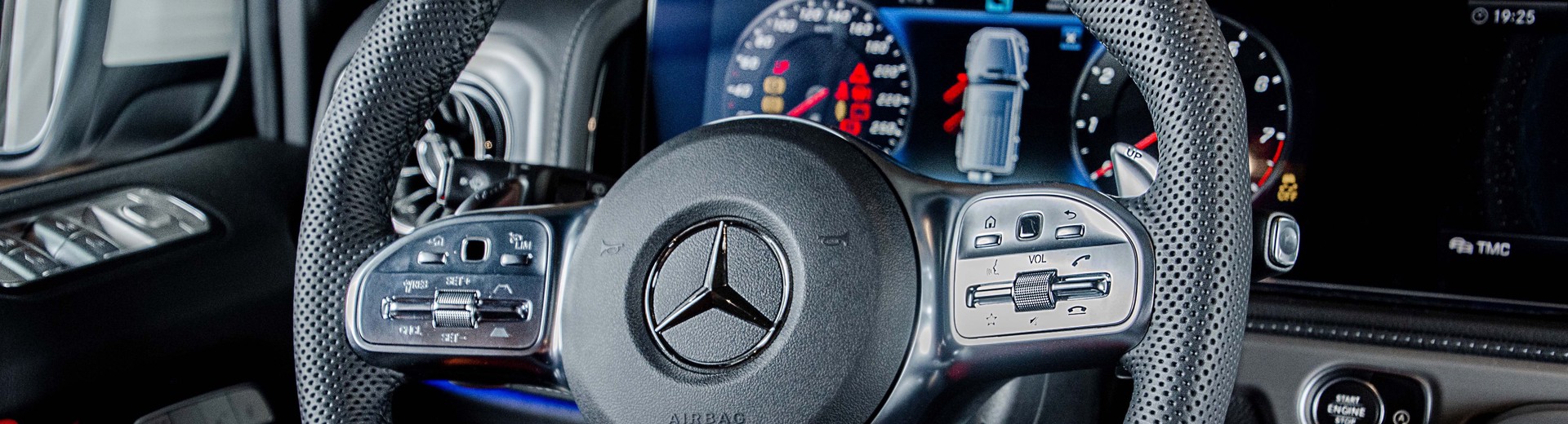 E&M Automobile | Händler für exklusive Fahrzeuge