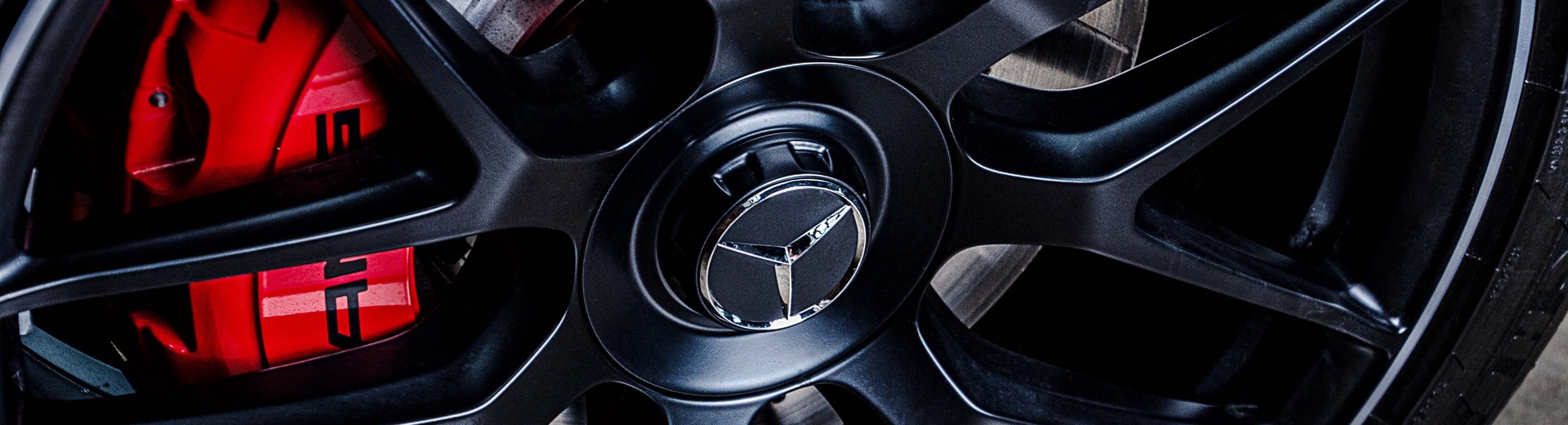 E&M Automobile | Händler für exklusive Fahrzeuge