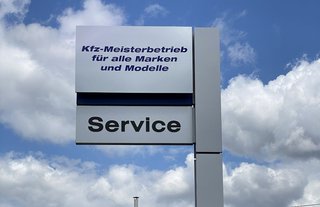 Autohaus Frank OHG | Gebrauchtwagenhändler in Waiblingen