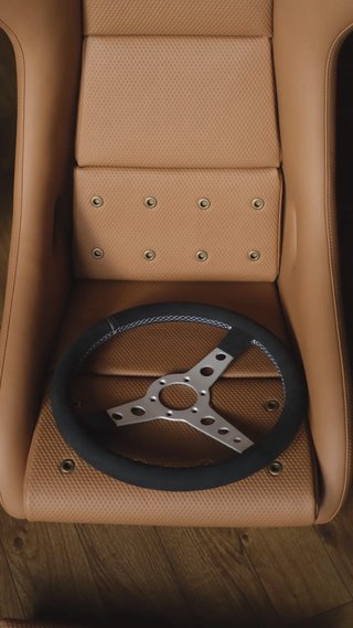 MOMO Prototipo customized | Automotive Passion
