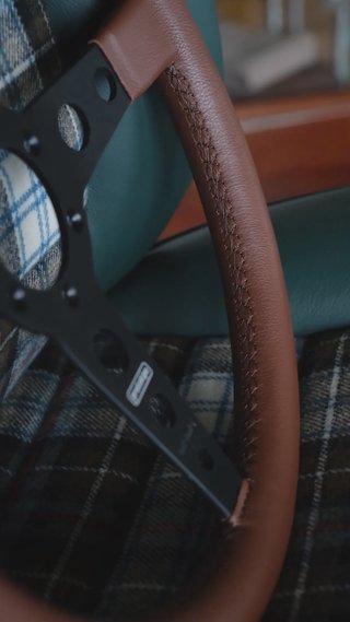 MOMO Prototipo customized | Automotive Passion