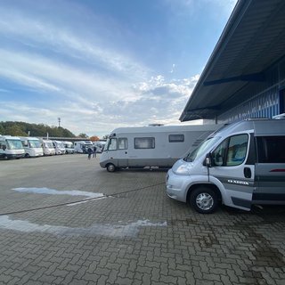 Lisa Automobile  | Wohnwagen und Reisemobile Hamburg