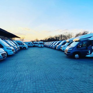 Lisa Automobile  | Wohnwagen und Reisemobile Hamburg