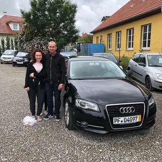 Autozentrum Zollernalb & Glückliche Kunden