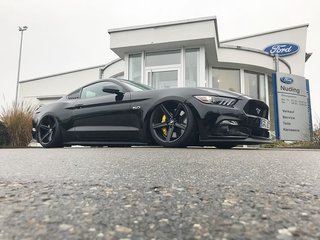 NPMAIR Ford Mustang Airride