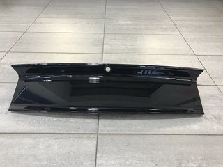NPM18H2 Ford Mustang ab 2018 - Heckblende glanz ohne Emblem