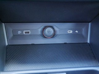 MG 3 Hybrid+ Luxury SHZ KAMERA NAVI ACC LED 360° - foto 10
