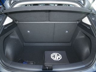 MG 4 EV Urban KLIMA PDC SHZ KAMERA NAVI ACC LED - foto 6