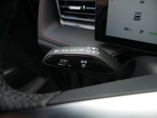 MG HS PHEV Luxury KLIMA PDC SHZ KAMERA NAVI ACC LED - foto 3